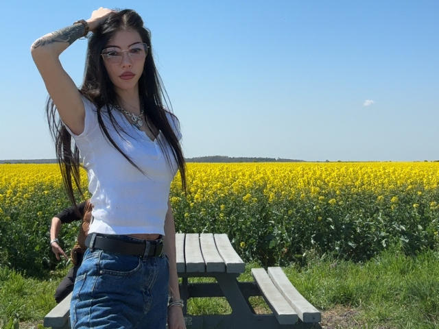 SinReea - Live porn &amp; sex cam - 30161921