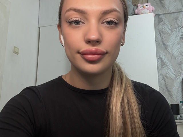 DanyellFarhat - Live porn &amp; sex cam - 30168776