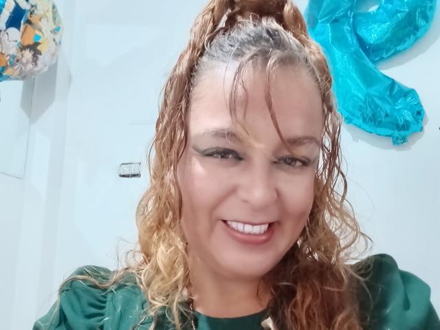 AmandaHotL - Live porn &amp; sex cam - 30173036