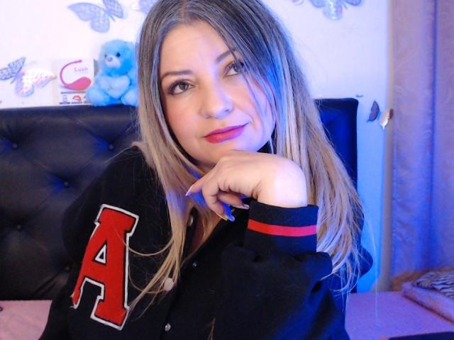 NatalyHami - Live porn &amp; sex cam - 30179753
