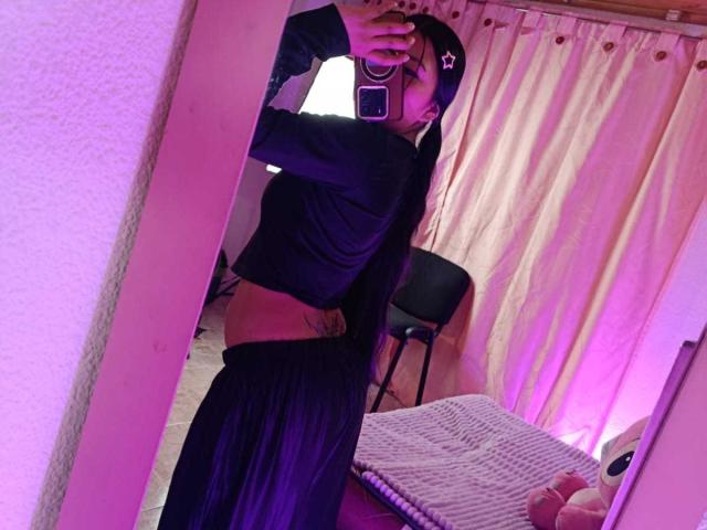 CataMoreno - Live porn &amp; sex cam - 30184253