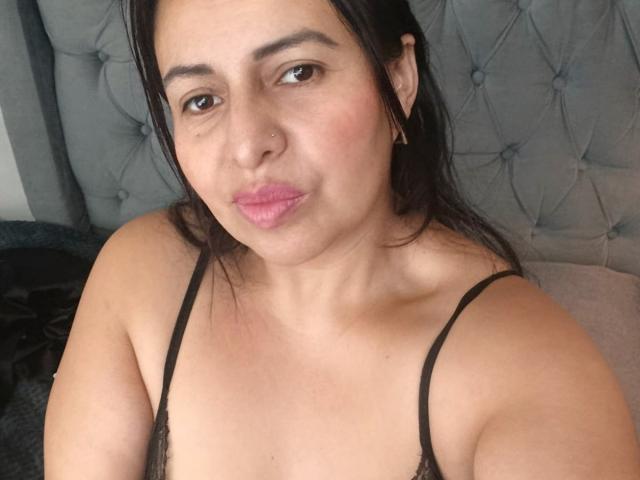 IvonnaLune - Live porn &amp; sex cam - 30200540