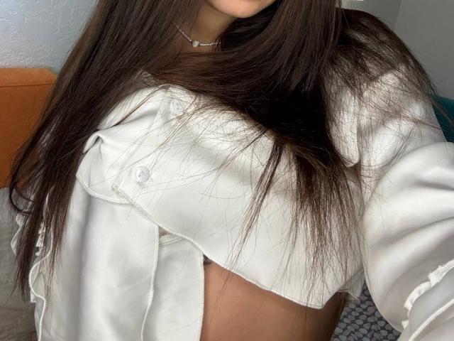 InesGueningsman - Live porn &amp; sex cam - 30204752