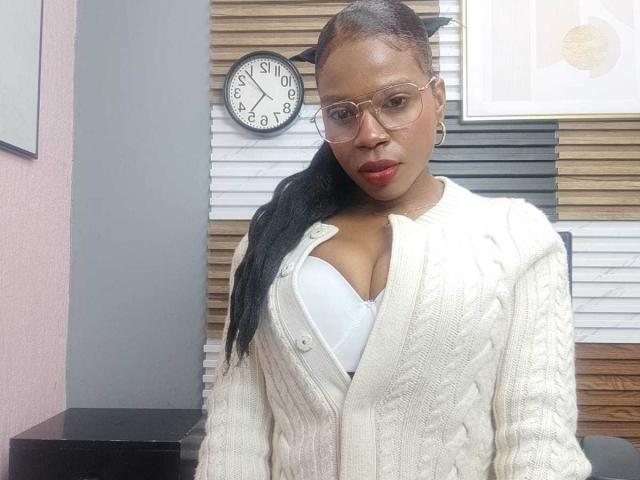 SarahiPusey - Live porno og sexkamera - 30209234