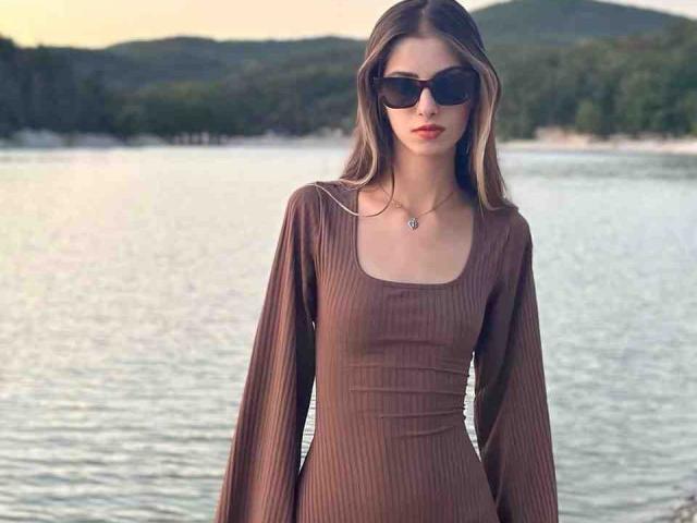 EugeniaVanbecelaere - Live porn &amp; sex cam - 30213968