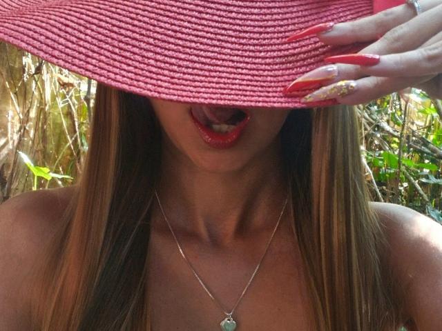 Diabaloirinha - Live porn &amp; sex cam - 30218453