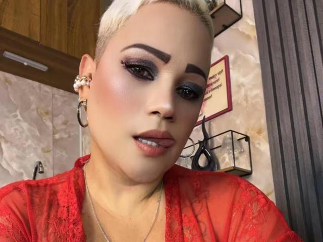 GianellaCox - Live porn &amp; sex cam - 30221315