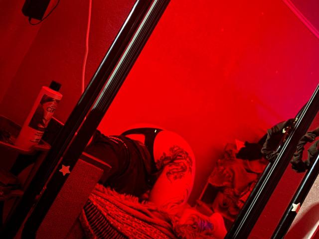 FoxyKissis - Live porn &amp; sex cam - 30222305