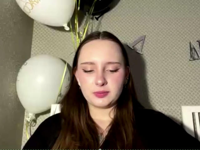 LatrinaBouffard - Live sexe cam - 30227345