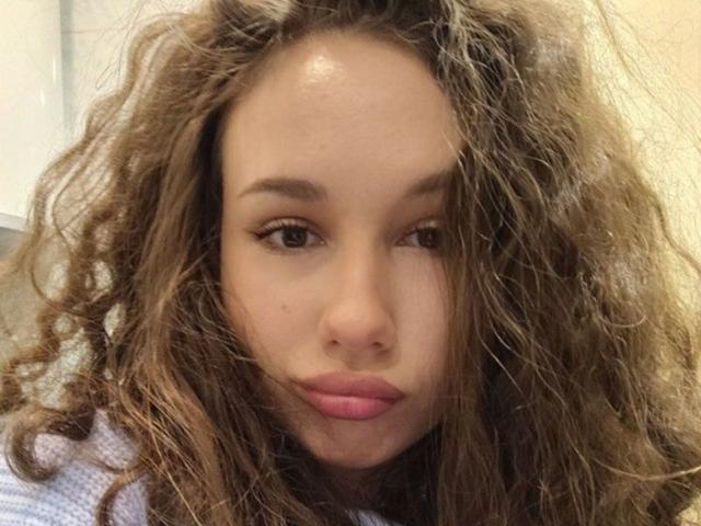 CheryLessly - Live porn &amp; sex cam - 30228593