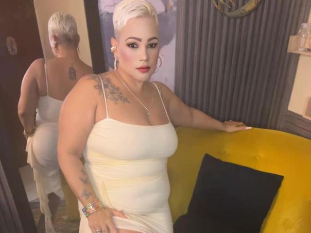 GianellaCox - Live porn &amp; sex cam - 30239780