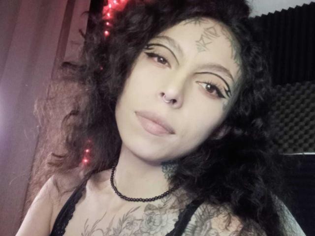 LaurieRzz - Live porn &amp; sex cam - 30246011