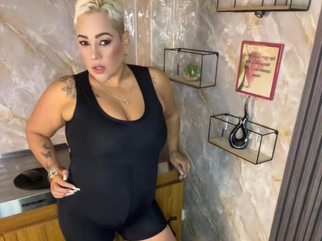 GianellaCox - Live porn &amp; sex cam - 30259193