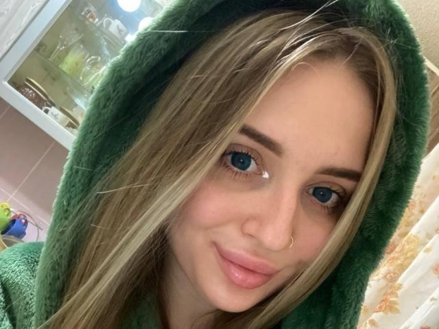 NikiaAningalan - Live porn &amp; sex cam - 30264440