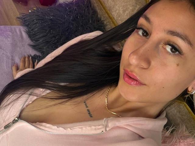 MaddyCarina - Live porn &amp; sex cam - 30270230