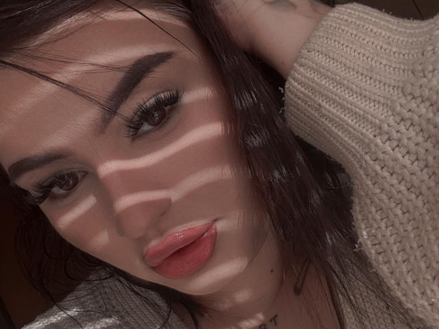 NikkiFley - Live porn &amp; sex cam - 30279371