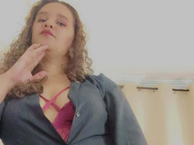 VittoriaI - Live sex cam - 30281696