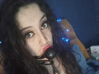 Ver la ficha detallada de KendraSimons