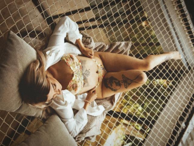 AlesziaRose - сексуальная веб-камера в реальном времени - 30283865