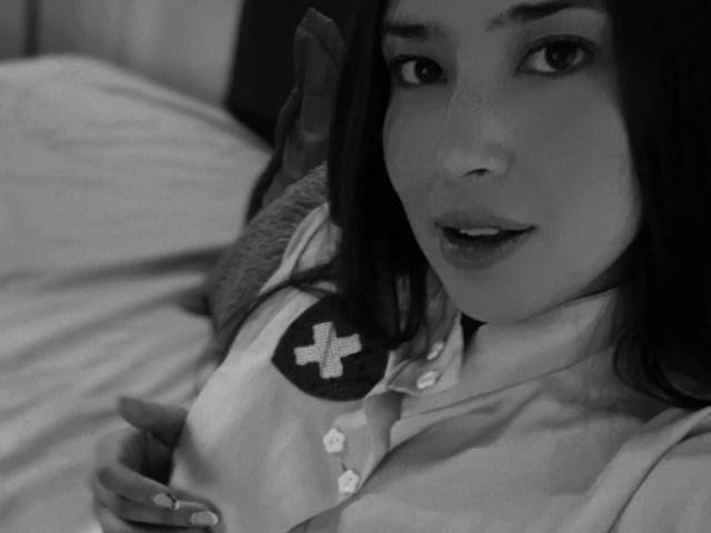 EmmaLombardi - Live porn &amp; sex cam - 30288011