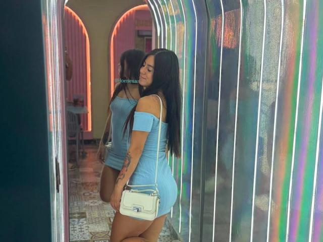 JuliaGarciax - Live porn &amp; sex cam - 30288305