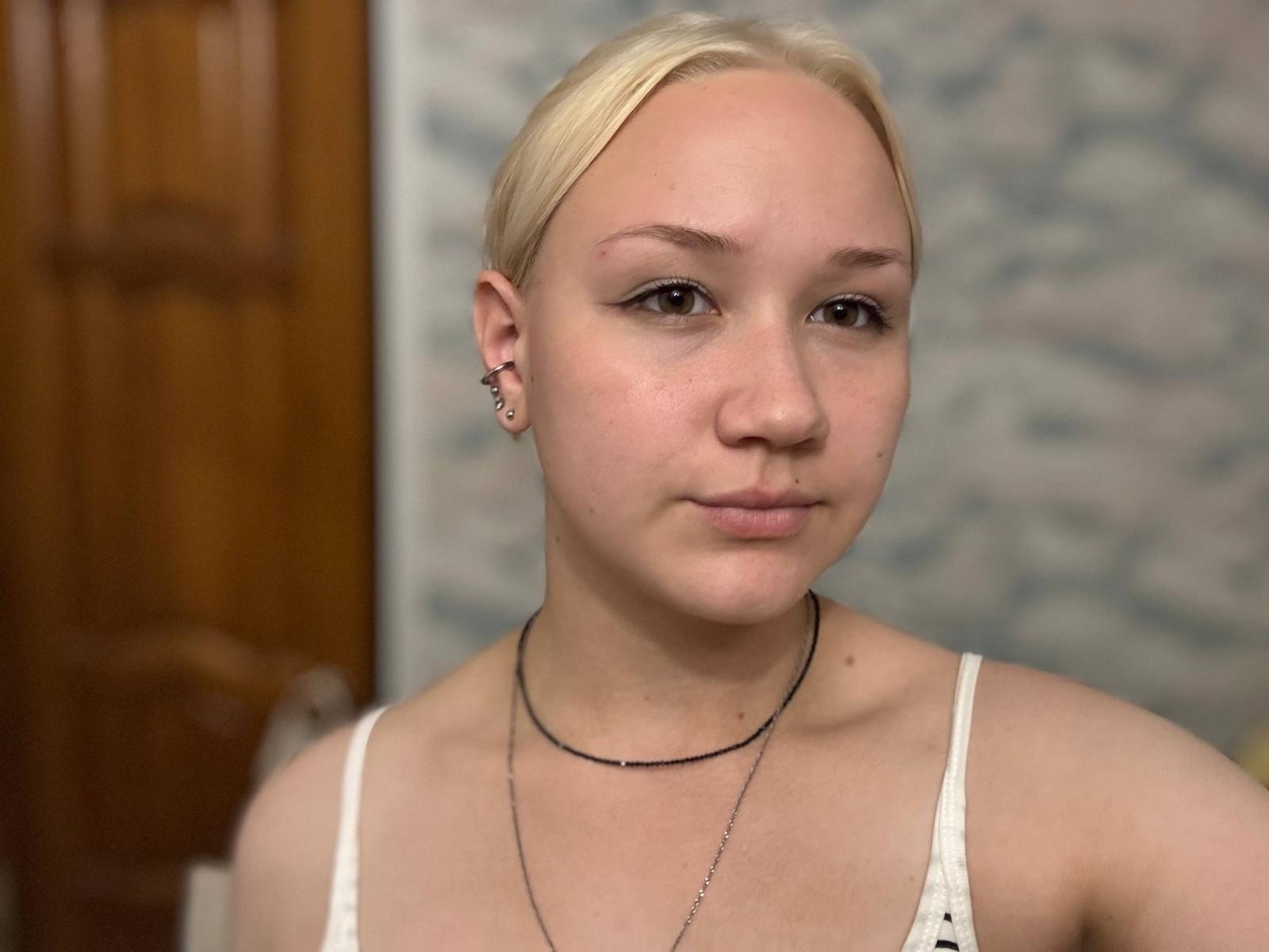 AntonetteHera - Live porn &amp; sex cam - 30291587