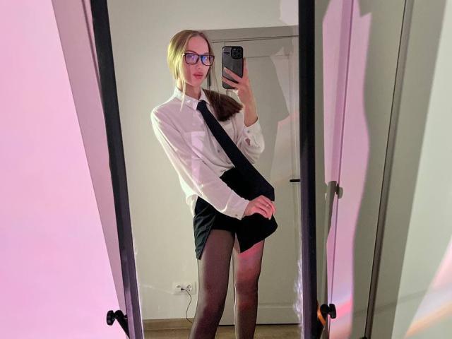 CarlitaDeppe - Live porn &amp; sex cam - 30293798