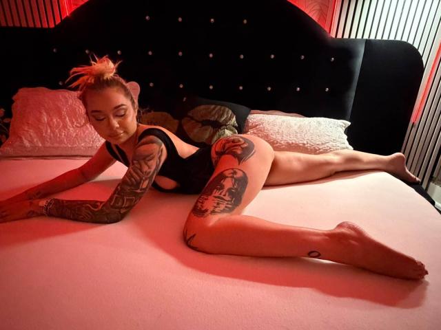 TaniaBliss - сексуальная веб-камера в реальном времени - 30309422