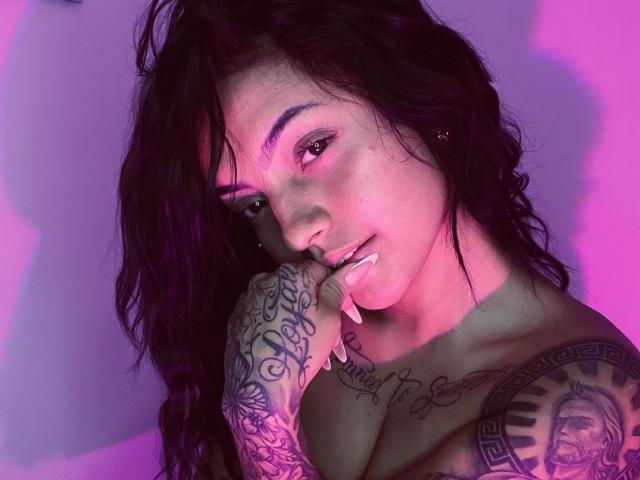 EmiliAdams - Live sexe cam - 30315821