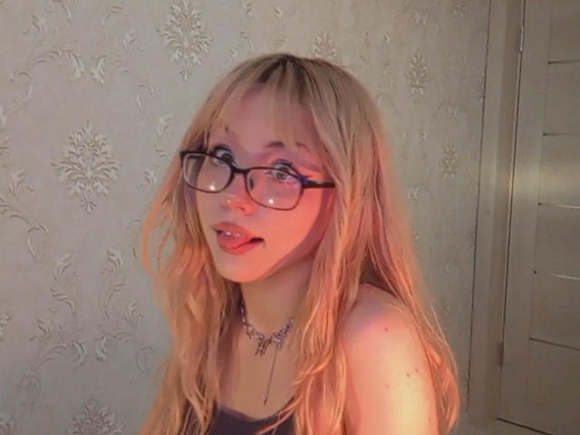 EileneSzala - Live porn &amp; sex cam - 30320957