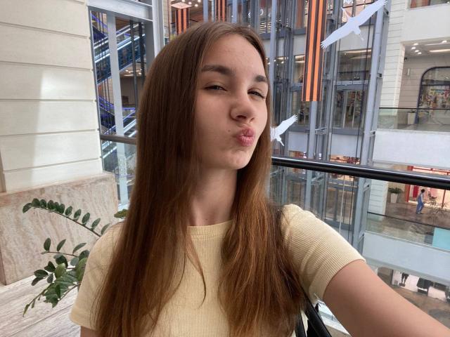 GracieJanuary - Live porn &amp; sex cam - 30328019