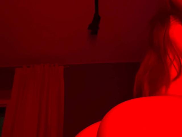 IrishReversed - Live porn &amp; sex cam - 30338540