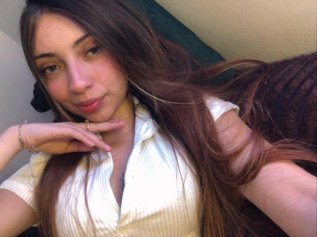 AntonellaFerrara - Live porn &amp; sex cam - 30344003