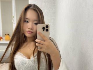 Prikaži popoln profil modela HotyAsianLunachka