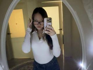 Prikaži popoln profil modela HotyAsianLunachka