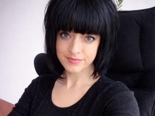 Prikaži popoln profil modela Liliit