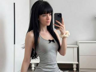 Prikaži popoln profil modela Liliit