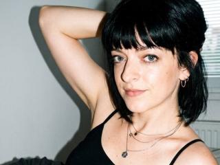 Se komplett profil för Liliit