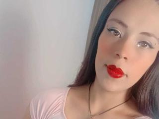 Prikaži popoln profil modela ValentinaRicci