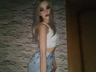 Prikaži popoln profil modela ElsieSteff