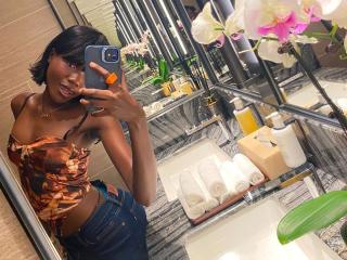 Prikaži popoln profil modela EbonySweet-hot