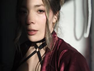 TaniaSandersX에 대한 상세사항 보기