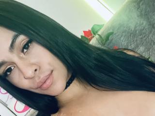 StellaBeckker's Model Profile