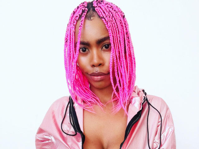 QueenBxx - Live porn &amp; sex cam - 30374084