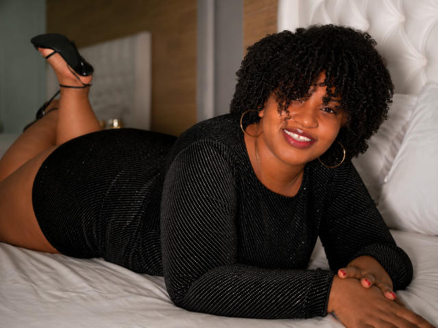 ViaraMoon - Live porn &amp; sex cam - 30376337
