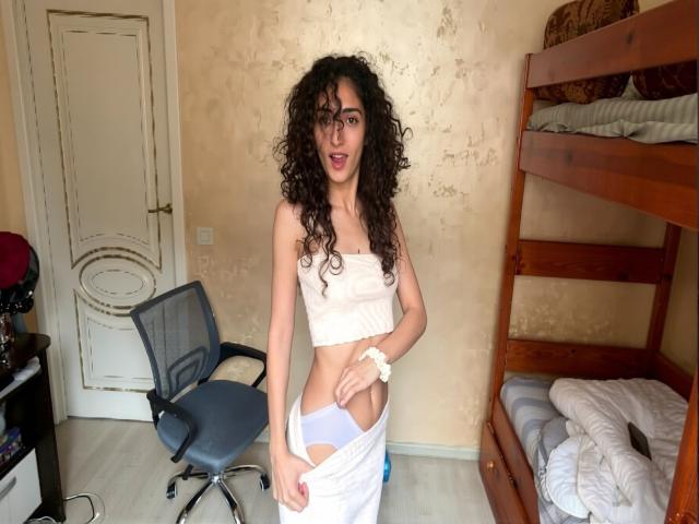 MyeshaDegennaro - Élő pornó és szexkamera - 30378668