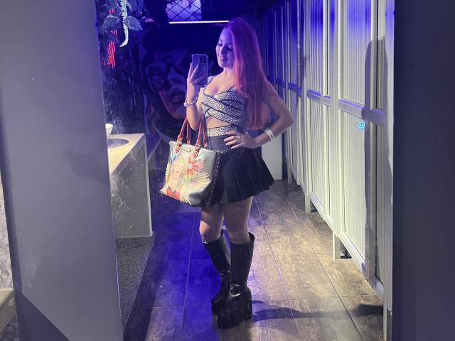 EmmaWat - Live porn &amp; sex cam - 30381026