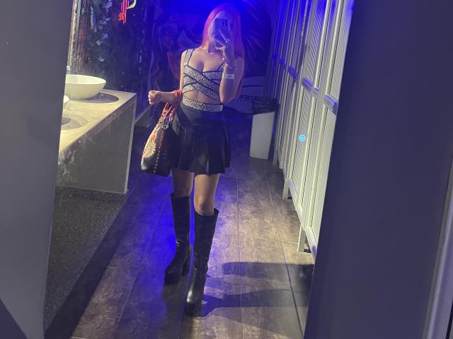 EmmaWat - Live porn &amp; sex cam - 30381035