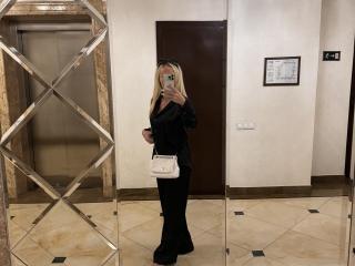 Lásd a MysteryLaddy teljes profilját