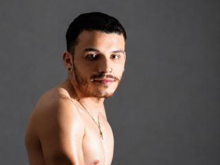 Lásd a LianFerrer teljes profilját
